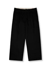 ストレートプリーツツイルコットンパンツの全体展示