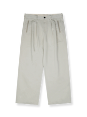 ストレートプリーツツイルコットンパンツの全体展示