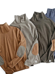 両面フリースのスリムフィットタートルネックインナーのフロント展示