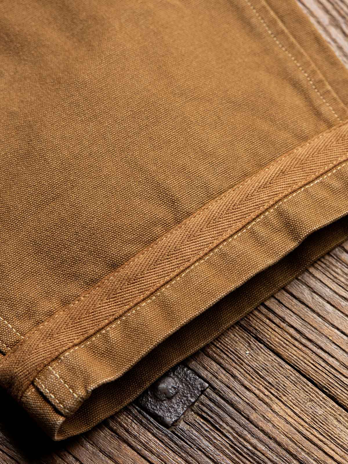 製品画像: ヴィンテージ風カーペンターオーバーオールの正面展示
詳細画像: ダイヤモンドステッチのディテール