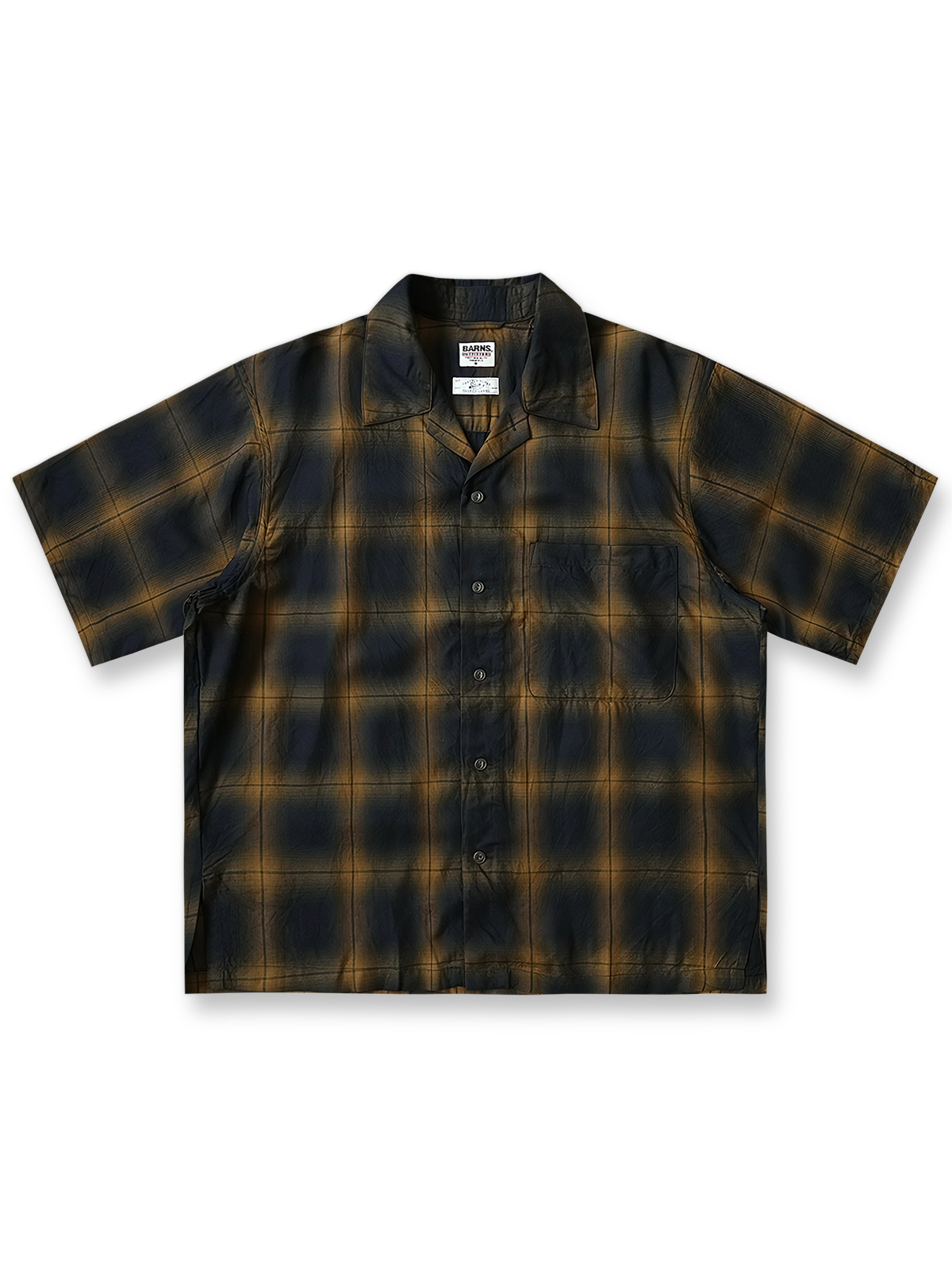 製品画像: ブラウンチェック柄のキューバカラー半袖シャツの全体像を正面から撮影した画像
詳細画像: シャツのキャッツアイボタンとチェック柄のディテールをクローズアップした画像