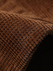 製品画像: 唐草模様の刺繍入りコーデュロイウェスタン風ヴィンテージシャツの正面画像。クラシックなウェスタンスタイルとヴィンテージ感が際立つシャツ。
詳細画像: コーデュロイ素材と刺繍のディテール特写。高級感のある刺繍とアンティーク風のディテール。