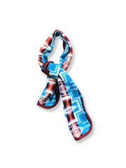 製品画像: ヴィンテージナバホ柄ジャカードフリーススカーフの正面画像。鮮やかな色使いが特徴的。
詳細画像: ジャカード柄とフリース素材のディテール特写。肌触りの良さと模様の細部が見える画像。