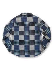 製品画像:パッチワーク風チェック柄長袖シャツの正面写真
詳細画像:シャツのチェック柄パッチワークディテールと胸ポケットの特写