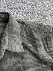 詳細画像: コーデュロイ生地のストライプとダブルワークポケットのディテール画像