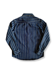 縦縞ウォッシュデニムシャツの全体画像