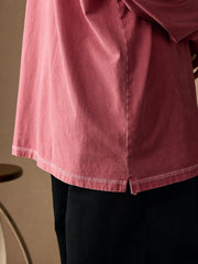 ノーカラーデザインとヴィンテージ加工のディテール