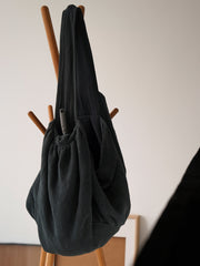 テクスチャー感 ビッグ キャパシティ ショルダーバッグの内部ディテール