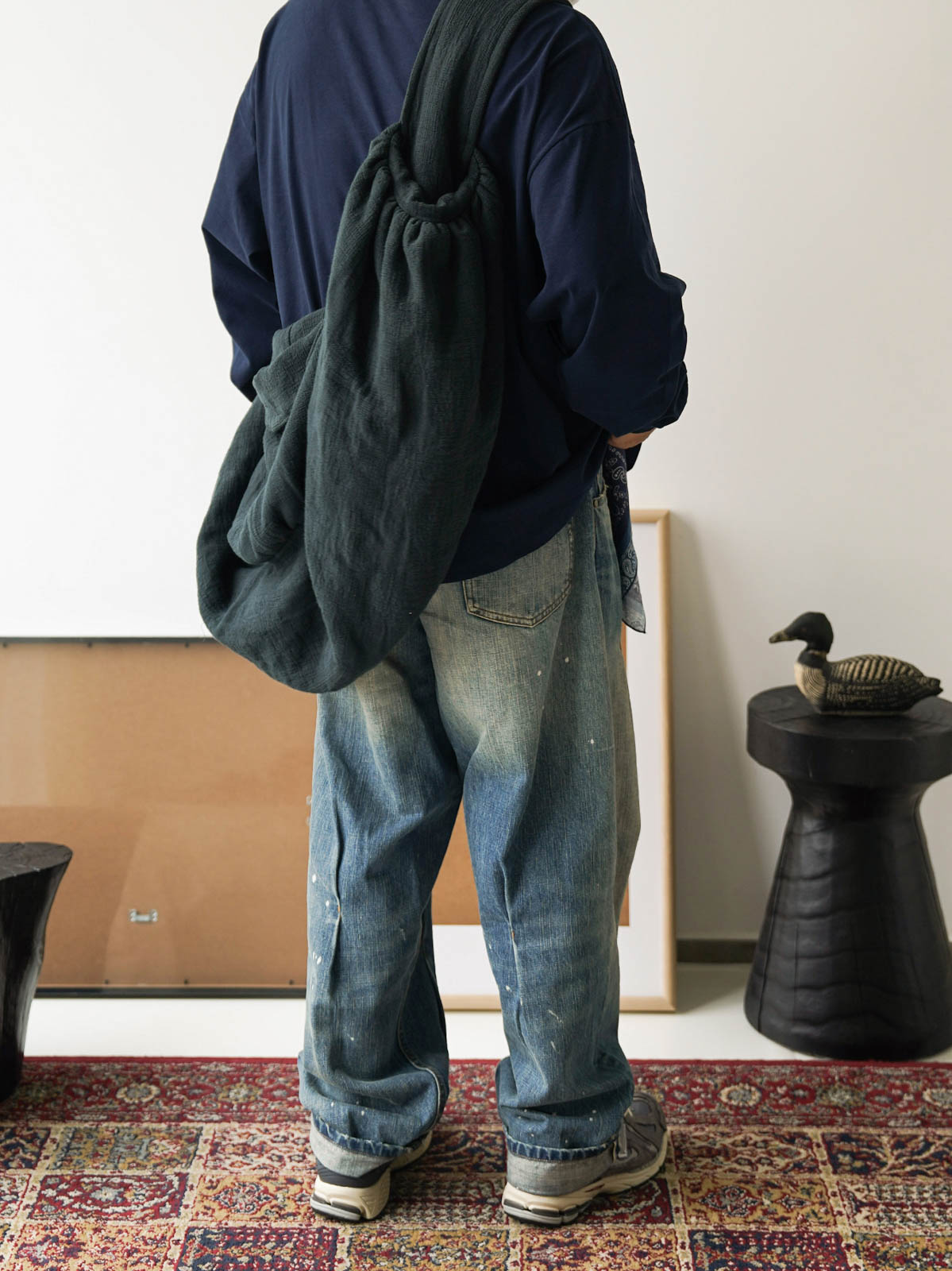 テクスチャー感 ビッグ キャパシティ ショルダーバッグの内部ディテール