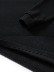 製品画像: ワッフルクルーネック カジュアルTシャツの正面ビュー
詳細画像: ワッフル生地のディテールとシルケット加工の質感を強調した特写