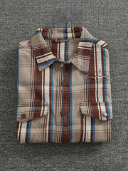 ダメージパッチと生地のクローズアップ