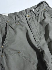 ワークパンツの細部とポケットのデザイン - 実用性と耐久性