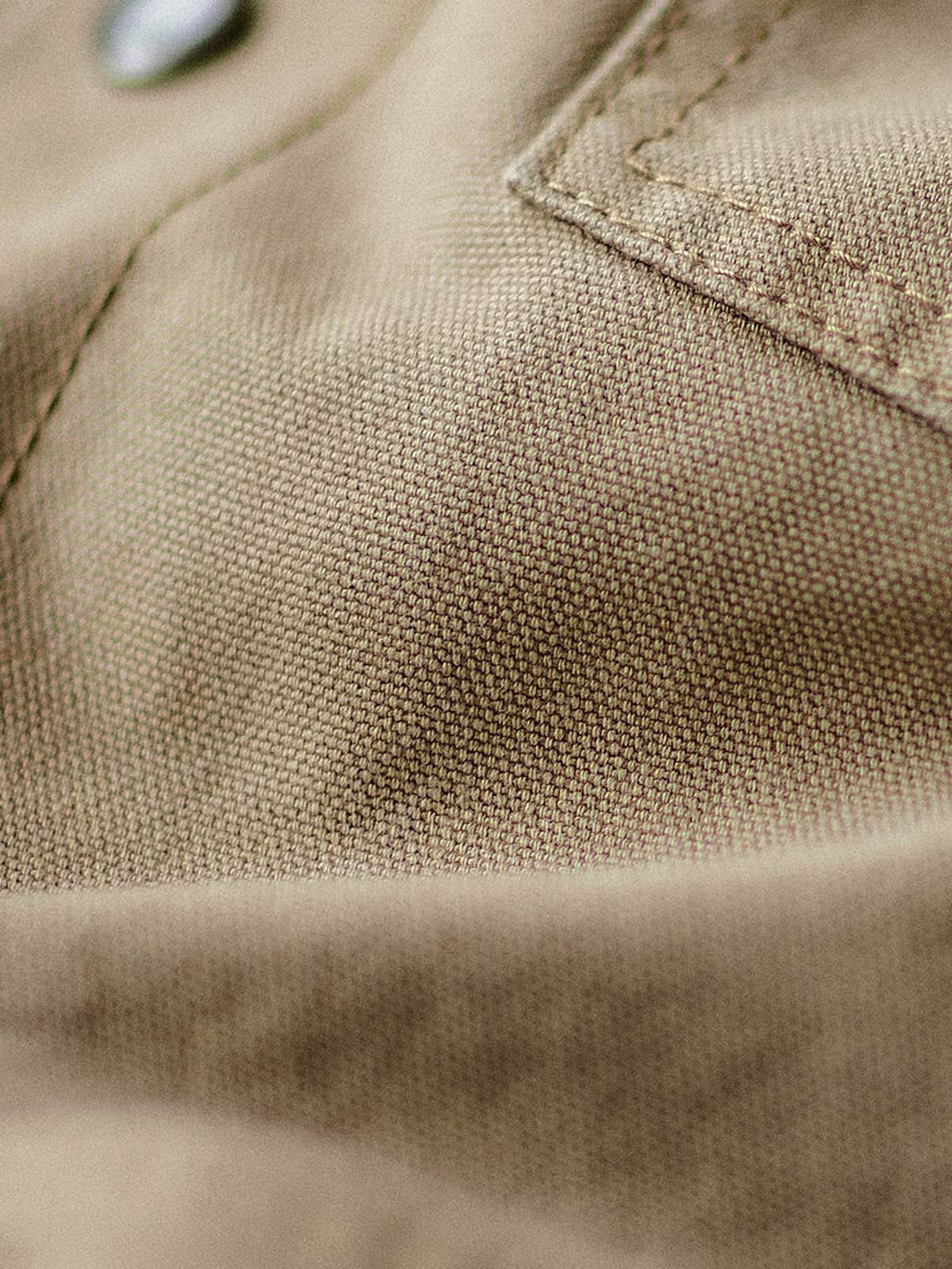 製品画像: ミシガンスタイルのヴィンテージワークジャケット、コーデュロイ襟が特徴
詳細画像: 二重織りキャンバス生地と多ポケットデザインのディテール