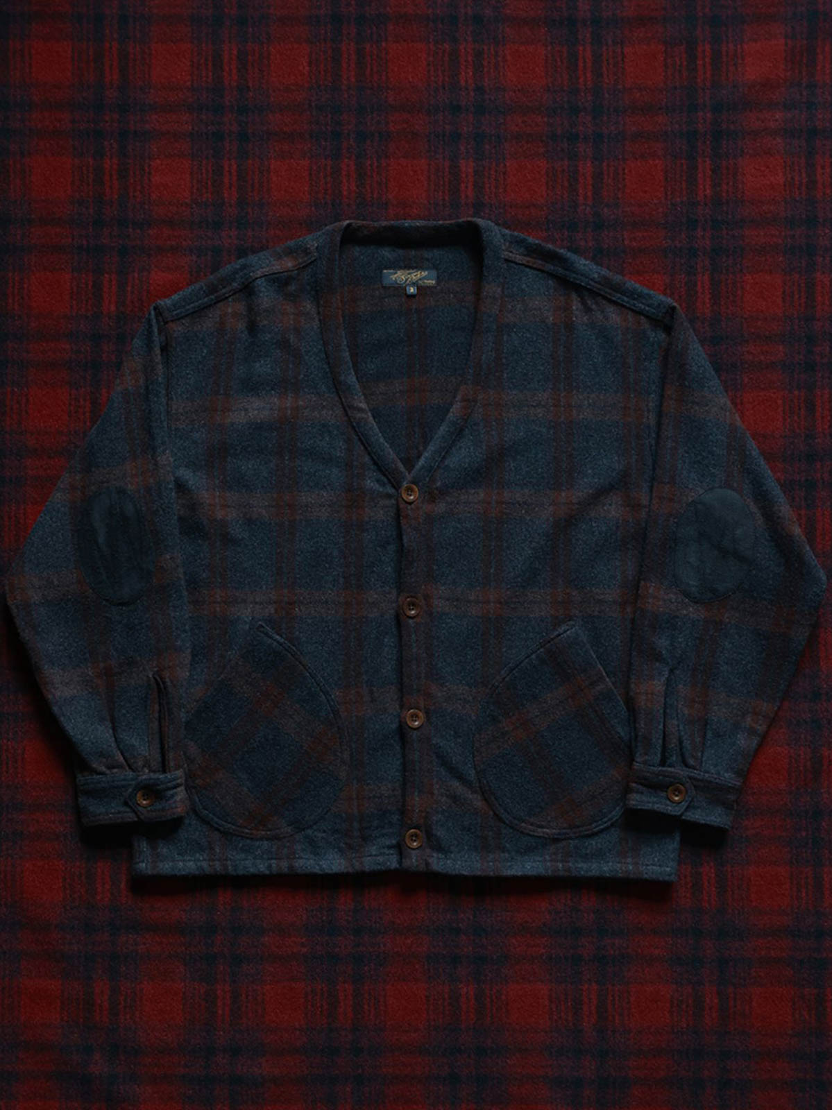 格子柄ノーカーディガンニットの全体画像