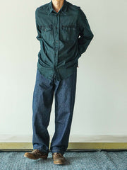 シャツの着用イメージ