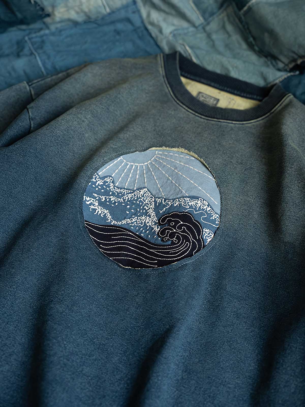 刺し子による「波」モチーフ ディテール