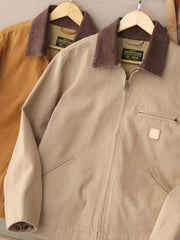 製品画像: "コーデュロイ襟付きハンティングデトロイトキャンバスジャケットの正面ビュー、クラシックなワークスタイル"
詳細画像: "コーデュロイ襟とTalonジッパーのディテール特写、ヴィンテージ感のあるデザイン"