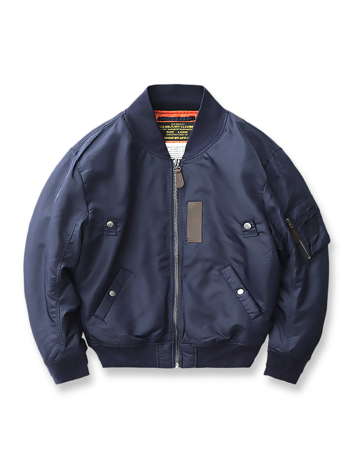 製品画像: MA-1 撥水性 厚手 フライトジャケット 正面、レトロなデザインと実用性
詳細画像: TALON No.10ジッパーとシグネチャースリーブポケットのディテール、耐久性と高級感
