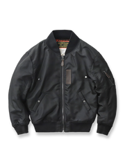 製品画像: MA-1 撥水性 厚手 フライトジャケット 正面、レトロなデザインと実用性
詳細画像: TALON No.10ジッパーとシグネチャースリーブポケットのディテール、耐久性と高級感