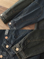 製品画像: アメリカンレトロ風 ルーズフィット ウォッシュ加工デニムワークジャケット 正面、ヴィンテージ感のあるデザイン
詳細画像: 背面の刺繍と銅色ボタンのディテール、クラシックなアクセント