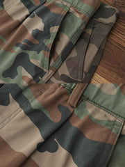 製品画像: アメリカンレトロ風 迷彩 六つポケット ヴィンテージ ウォッシュ カーゴパンツ 正面
詳細画像: カーゴポケットとYKKジッパー ディテール