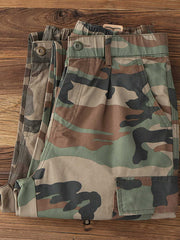 製品画像: アメリカンレトロ風 迷彩 六つポケット ヴィンテージ ウォッシュ カーゴパンツ 正面
詳細画像: カーゴポケットとYKKジッパー ディテール