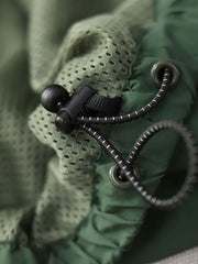 製品画像: レトロ風 配色 フード付き トレーニングジャケット 正面
詳細画像: ハーフジップと反射テープのディテール