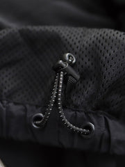 製品画像: レトロ風 配色 フード付き トレーニングジャケット 正面
詳細画像: ハーフジップと反射テープのディテール