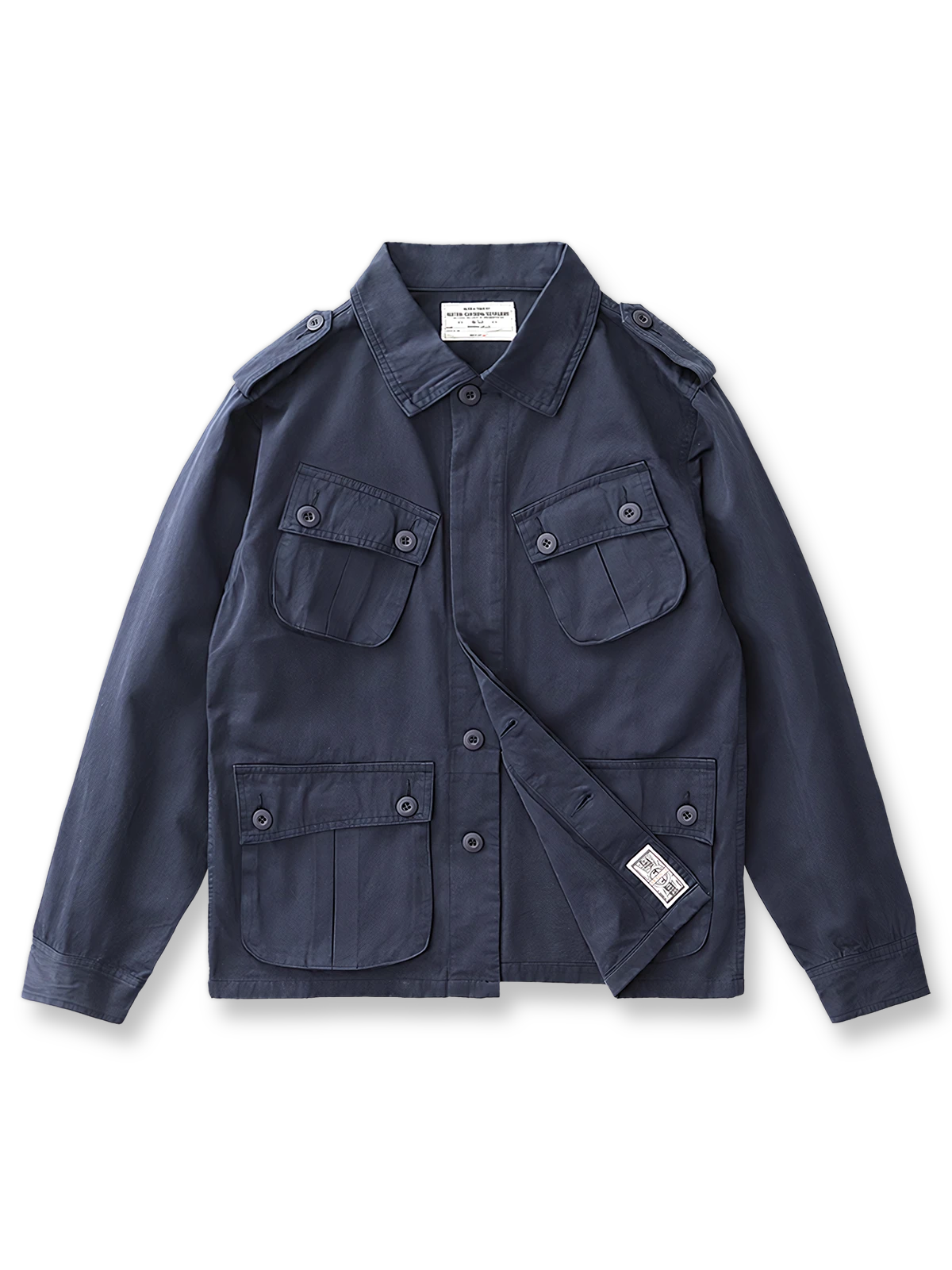 製品画像: 第二次世界大戦リバイバル TCU ジャングルコンバットジャケット メンズ 正面ビュー
詳細画像: 斜め胸ポケットと裾ポケットのディテール ヴィンテージデザインのコンバットジャケット