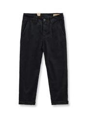 製品画像:アメリカンクラシックストレートツイルパンツの正面図。クラシックなワークスタイルとカジュアル感が共存し、三季節に適した全コットン素材のアイテム。
詳細画像:後ろポケットに施されたフラップデザインのディテールを強調したクローズアップ画像。ワークテイストと実用性を兼ね備えたスタイル。