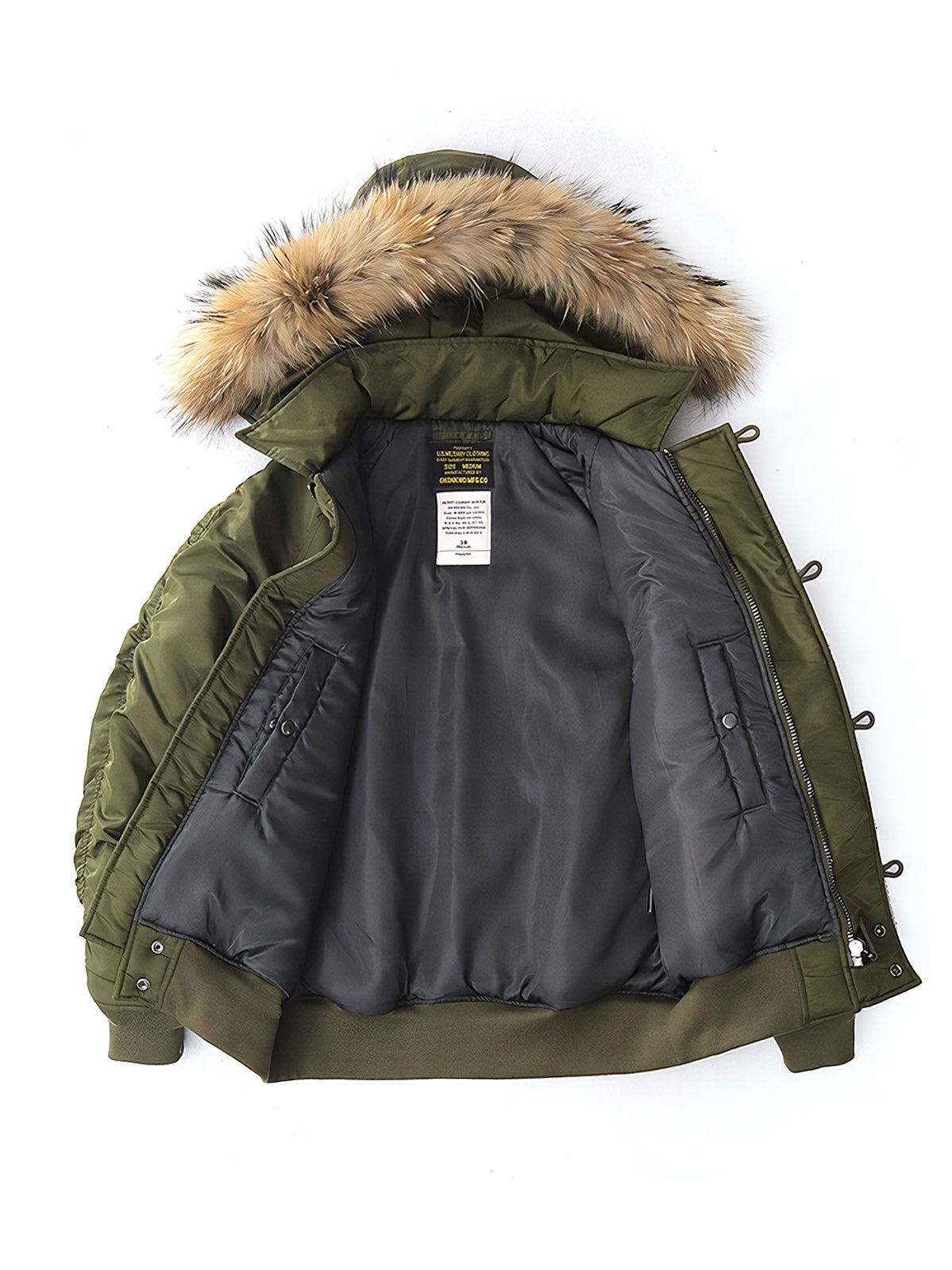 製品画像:N2Bフライトジャケットの正面図。高密度防水ナイロンと天然タヌキファー毛襟を採用し、混合ウールライニングで優れた保温性を実現。冬季のアウトドアや日常コーデに最適なアイテム。
詳細画像:ジャケットのタヌキファー毛襟と内側の混合ウールライニングをクローズアップ。クラシックなミリタリースタイルと防寒性能を兼ね備え、実用性とファッション性が融合したデザイン。