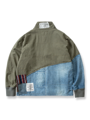 製品画像: マルチ素材のパッチワークワークジャケットの全体展示。個性的な解構デザインとスタンドカラーが特徴で、耐久性とスタイルを兼ね備えたヴィンテージ風ジャケット。
詳細画像: ジャケットのパッチワークと解構デザインのディテール。多素材のコンビネーションと精巧な仕上げが施され、トレンドを意識したワークスタイルを表現。