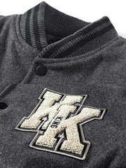 製品画像: アメカジ文字刺繍とゴリラ刺繍が特徴のベースボールジャケットの全体画像、ヴィンテージミリタリーテイスト
詳細画像: フロントと袖のゴリラ刺繍と文字タオル刺繍のディテール、アメカジヴィンテージ感を強調