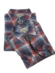 製品画像ALT代替テキスト
藍染めダブルガーゼオゾンウォッシュ加工チェック柄シャツの全体展示、ヴィンテージなウエスタン風デザインが特徴。
詳細画像ALT代替テキスト
藍染めダブルガーゼシャツのディテール、W型フラップポケットとパールスナップボタンがヴィンテージな質感を引き立てます。