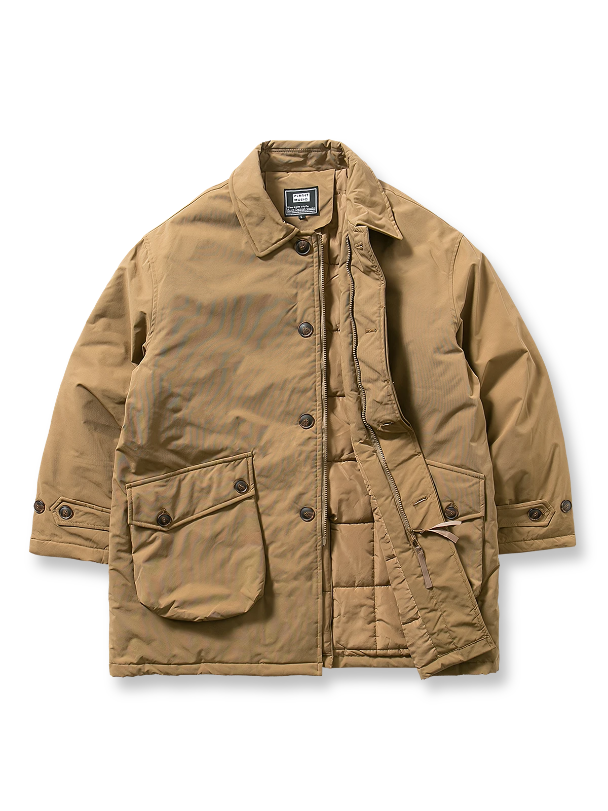 製品画像ALT代替テキスト
クラシックなミドル丈キルティング中綿コート、3色展開(ベージュ、グリーン、ブラック)、冬の防寒に最適。
詳細画像ALT代替テキスト
防風・防水性能を備えたダブルジップとポケットディテールが特徴の中綿コート。