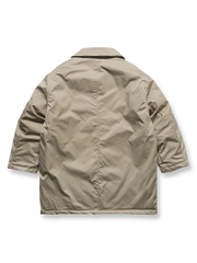 製品画像: ミドル丈ヴィンテージワークコート全体像、実用的な多ポケットデザイン、防風・撥水性能で冬に最適
詳細画像: ワークコートの多ポケットディテール展示、ヴィンテージスタイルの収納力とデザイン性