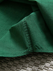 製品画像: 春秋シーズンに最適なコーマコットン製格子織り長袖シャツ全体画像|リラックスフィットで快適なカジュアルスタイル
詳細画像: コーマコットン素材の格子織りディテール|春秋のカジュアルコーディネートに最適な品質感