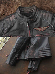 製品画像:
トップグレード牛革 レザーライダースジャケット アメリカンバイクスタイル メンズ ジャケット 全体画像 クラシックデザイン
詳細画像:
ジッパー 肩部 ディテール エッジング加工 ヴィンテージ感 レザーライダースジャケット 詳細 クローズアップ