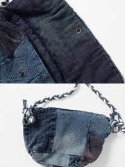 製品画像:
インディゴ古布パッチワーク クロスボディバッグ 刺子生地 レトロデザイン 手工芸バッグ全体画像
詳細画像:
道化師風スナップボタン パッチワークデザイン 刺子細部 クロスボディバッグのディテール画像