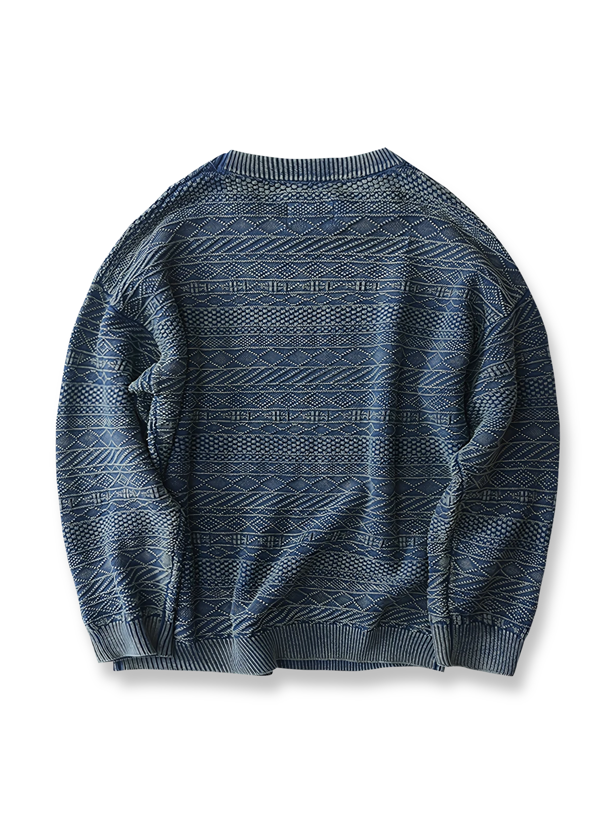 製品画像
藍染め立体花柄ニットセーター全体展示。藍染めの色合いや立体的な花柄デザインが特徴的で、ヴィンテージ感あふれるニットセーター。柔らかな素材感とクラシックな雰囲気が魅力です。藍染め技法による風合いが美しく、秋冬シーズンのカジュアルコーディネートに最適です。
詳細画像
ジャカード模様と藍染めのディテールアップ。ジャカード織りの繊細さと藍染めによる風合いが際立つディテール。立体的な花柄デザインと藍染めウォッシュ加工が手作り感を感じさせ、ヴィンテージ感を強調しています。