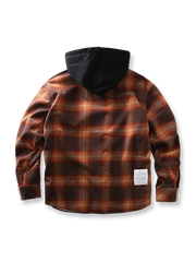 製品画像: 取り外し可能なフードと裏起毛仕様が特徴のチェック柄シャツ全体の外観、100%コットン素材を使用した秋冬向けデザイン。
詳細画像: ダブルチェストポケット、隠しスナップボタン、裏起毛素材と取り外し可能なフードのディテールクローズアップ。