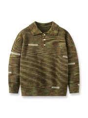 製品画像
秋冬向けのレトロ ポロカラー ニットセーター。中厚のアクリル素材を使用したメンズウェアで、クラシックな三つボタンデザインの襟元が特徴。ルーズフィットのシルエットがリラックス感を提供し、保温性とスタイリッシュさを両立した万能セーター。
詳細画像
レトロなポロカラー ニットセーターの襟元ディテール特写。クラシックな三つボタンデザインがアクセントとなり、モダンで上品な印象を演出。加厚アクリル素材のしっかりとした質感と、秋冬の着用に最適な仕様を示す特写画像。