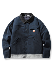 製品画像: 3WAYヴィンテージ切り替えデザインダウンワークジャケット全体イメージ画像。ブラウンコーデュロイ襟とネイビー×ミントグリーンの配色が特徴で、取り外し可能なインナーダウンを備えた多機能アウター。
詳細画像: ホワイトダックダウンライナーの取り外し構造とブラウンコーデュロイ襟、さらに水洗い加工が施された耐久性の高いコットン表地のディテールクローズアップ画像。保温性とクラシックなヴィンテージ感が際立つ仕上がり。