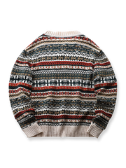 製品画像:クラシックなフェアアイル柄デザインのクリスマスセーター、ウール混紡素材で温かみのある着心地。祝祭的な雰囲気を演出するデザイン。
詳細画像:フェアアイル柄のジャガード編みディテール、クリスマスシーズンにぴったりのデザイン。ウール混紡素材で柔らかく快適な保温性を提供。