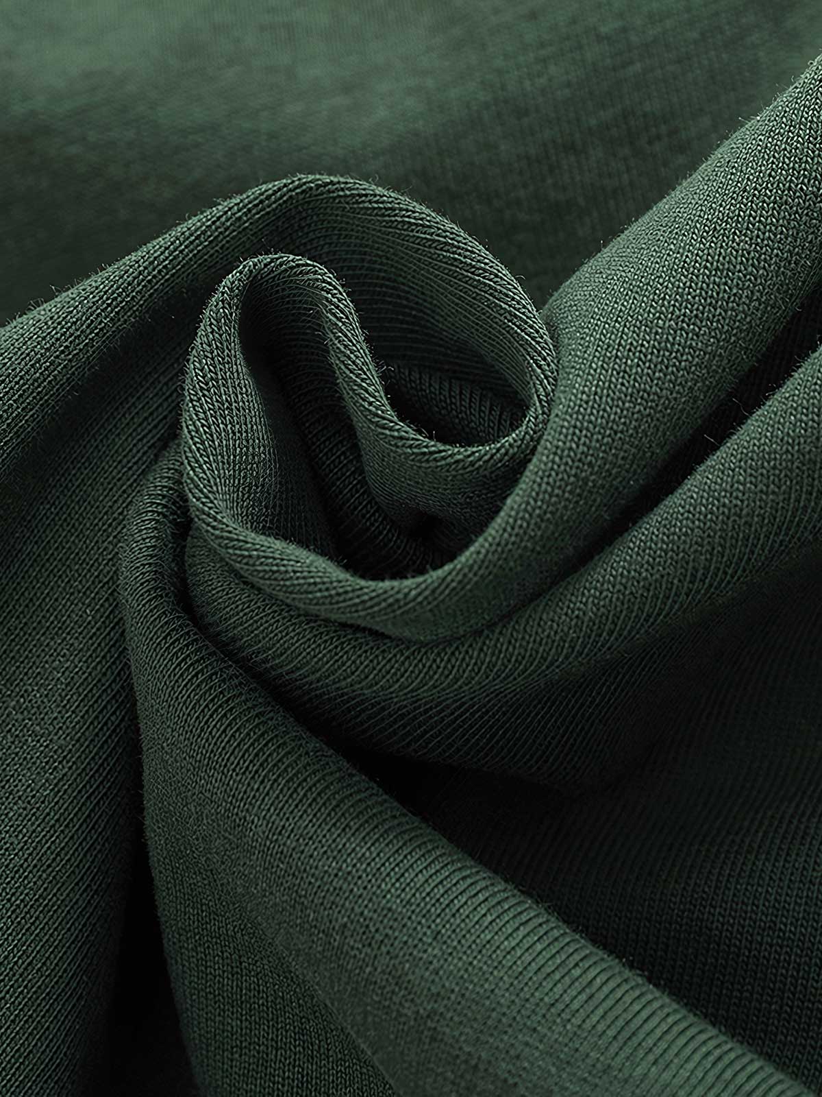 製品画像
「ヘンリーネック 長袖Tシャツ。高密度コットン素材とアメカジ風ウォッシュ加工が特徴で、ヴィンテージ感と耐久性を兼ね備えたシンプルなデザイン」
詳細画像
「ヘンリーネックの金属ボタンとアメカジ風ウォッシュ加工による自然なレトロ感。高密度コットンの厚手生地で、クラシックなディテールが際立つ一枚」