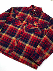 製品画像
「チェック柄フランネルシャツジャケット、厚手のコットン素材に起毛加工を施し、ヴィンテージ感のあるデザインで高い保温性と快適な着心地」
詳細画像
「レトロなチェック柄デザイン、ダブルポケットが機能性をプラス。起毛加工された厚手のコットン素材で保温性抜群、ワークウェア風のデザインが特徴」