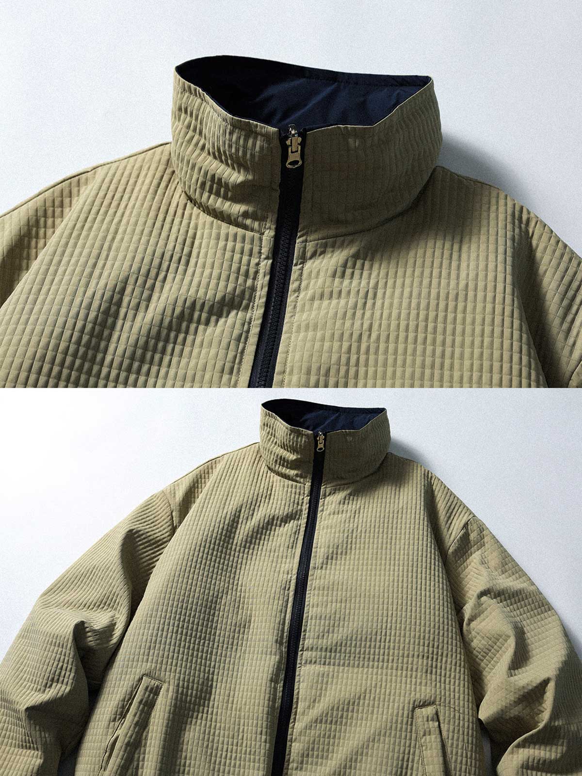 製品画像: リバーシブル ホワイトダックダウンジャケットの全体展示画像。カーキの肌理感ある生地とネイビーのストライプデザインのリバーシブル仕様が特徴。秋冬シーズンに最適な暖かく軽量な一着。
詳細画像: カーキ面の肌理感生地とネイビーストライプ面のディテールをクローズアップした画像。ドローコード付き裾や両サイドポケットの機能性を強調。