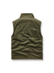 製品画像
N1デッキベスト全体図。シープスキン風ポリエステルファー裏地と100%コットン表地を使用し、耐久性・防風性・保温性を備えたクラシックデザインのベスト。
詳細画像
シープスキン風高密度ポリエステルファーの裏地、冷気を防ぐスタンドカラー、ジッパーとボタンの二重仕様、大容量フラップポケットのディテール特写。