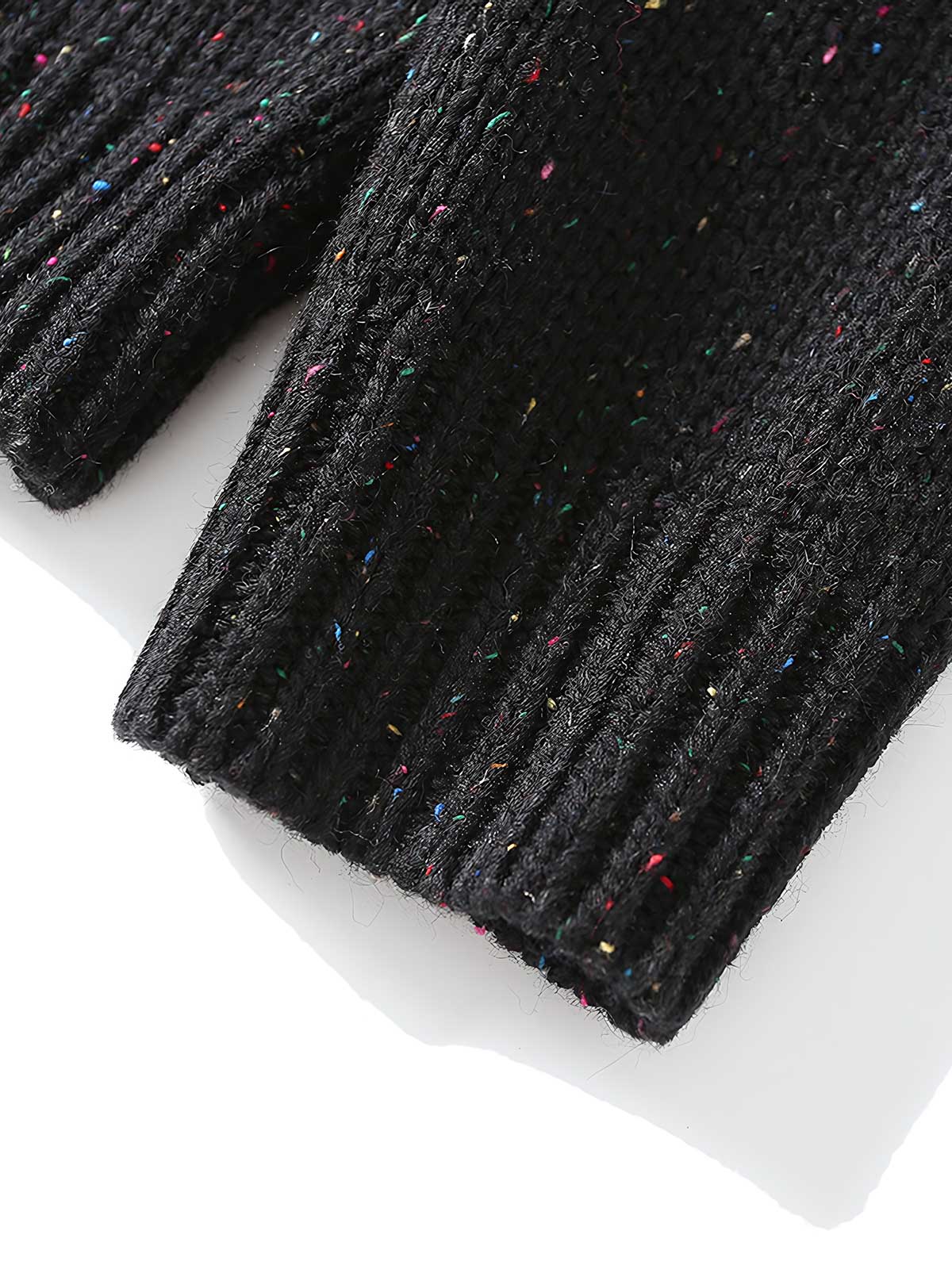 製品画像
「カラーネップウール混紡ニットセーター全体像。赤い『N』アルファベット柄とカラーネップデザインが特徴のスクール風セーター」
詳細画像
「カラーネップウール混紡ニットセーターの赤い『N』アルファベット柄と柔らかなカラーネップ生地のディテールクローズアップ」