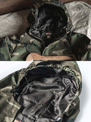 製品画像
多層構造型防寒服、迷彩柄防水ジャケット、ウッドランド迷彩柄、撥水加工、厚手ポリエステル素材、耐久性、アウトドアジャケット、寒冷地対応、風雨対応、耐久性の高い素材。
詳細画像
10号IDEALナイロンジッパー、大型ジッパー、カスタムナイロン製スナップボタン、防風性、耐久性、アウトドアジャケットのディテール、実用的なデザイン。